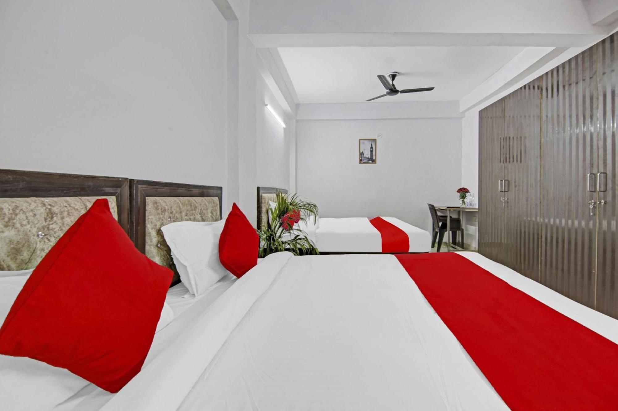 Hotel Green Olive New Delhi Buitenkant foto