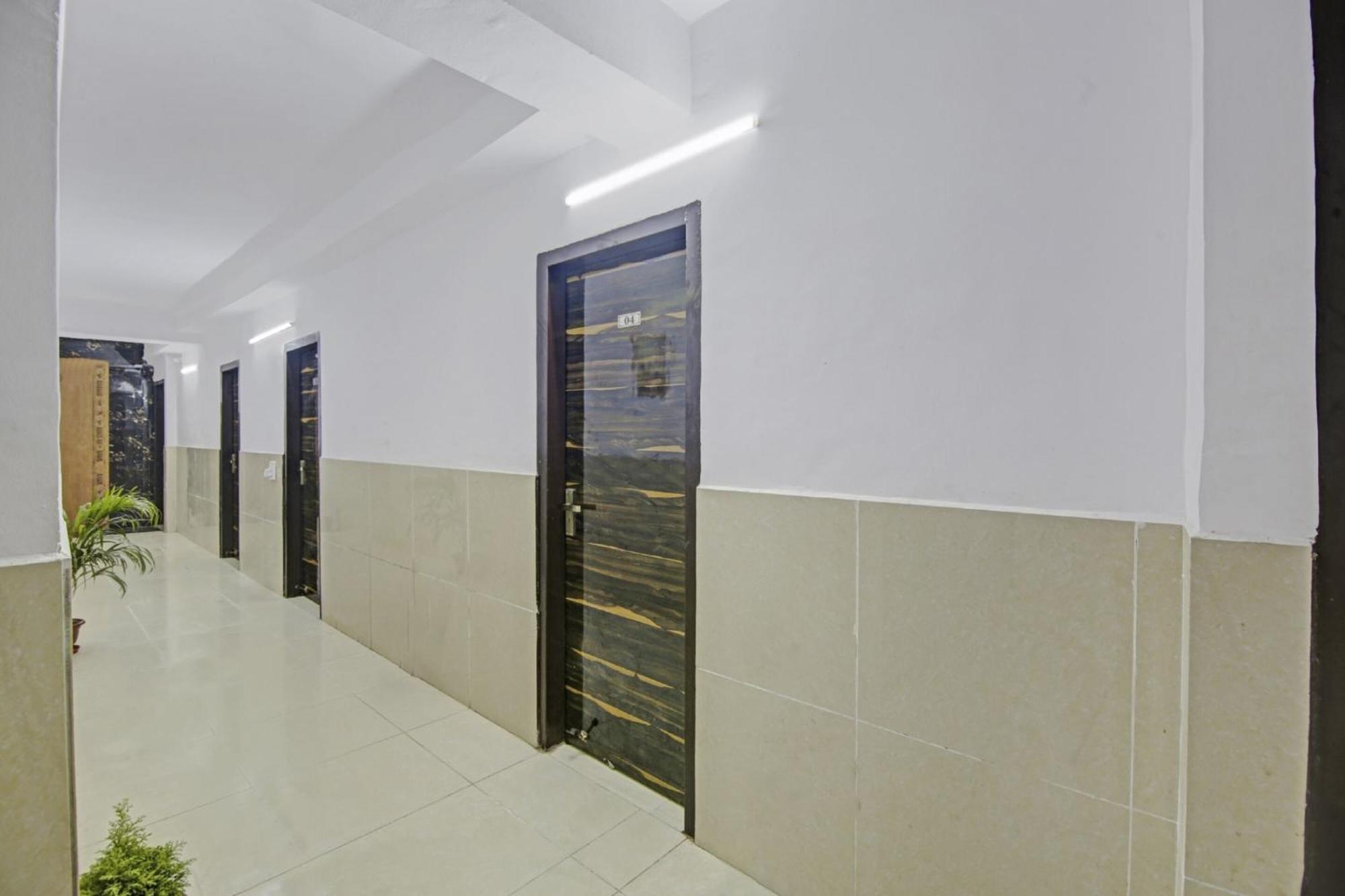 Hotel Green Olive New Delhi Buitenkant foto